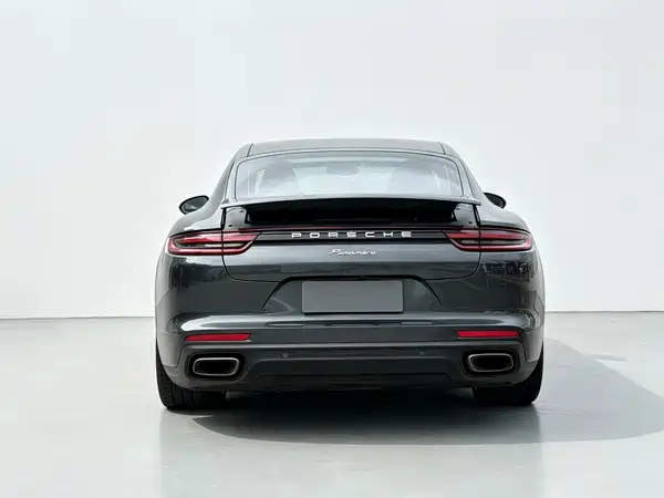 Porsche Panamera 2017