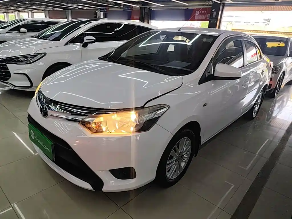 Toyota Vios 2015