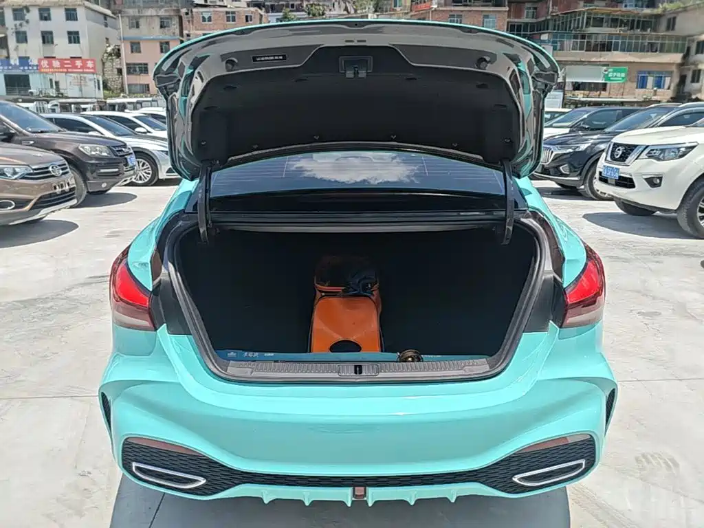 MG MG5 2024 — фото 19
