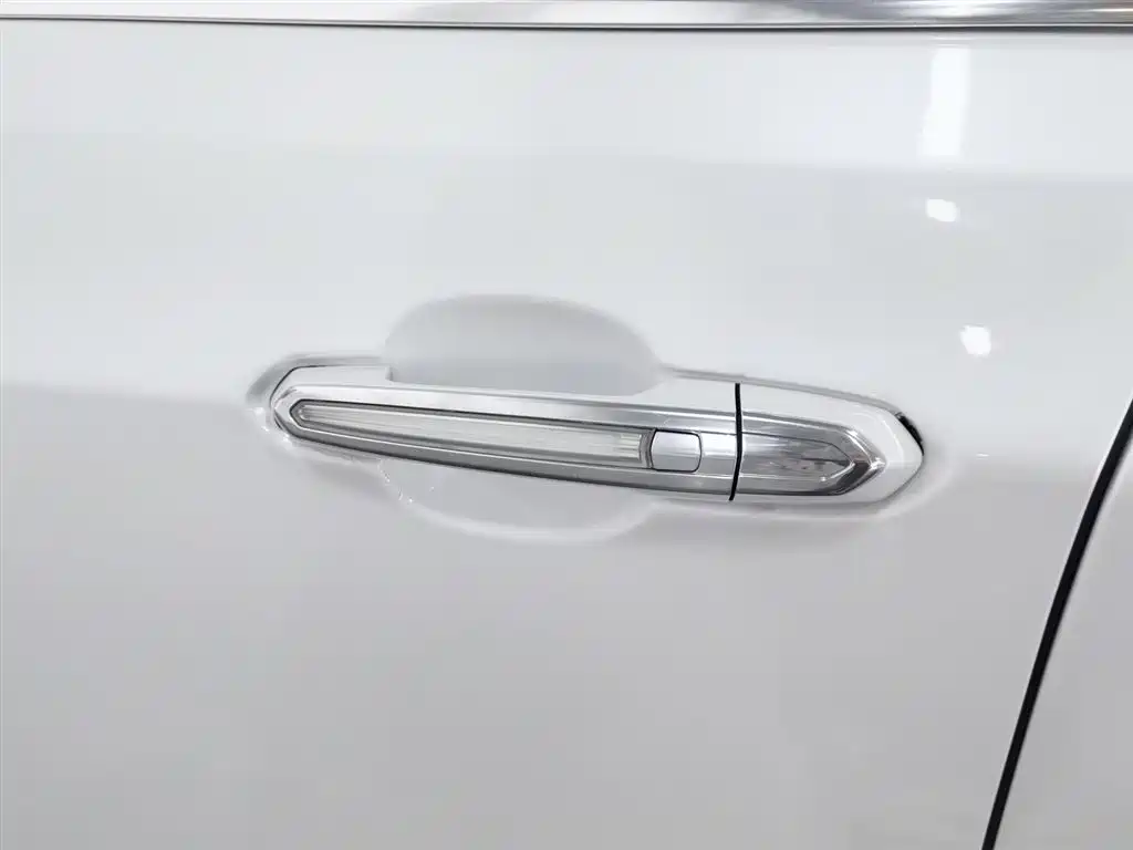 Cadillac CT6 2021 — фото 18