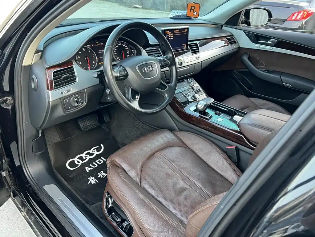 Audi A8 2014