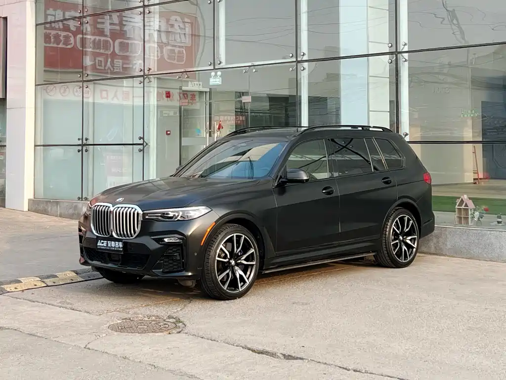 BMW X7 2020 — фото 1