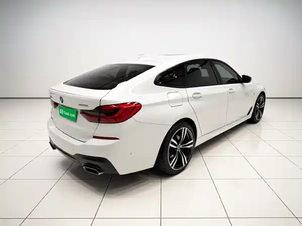 BMW 6 Series GT 2021