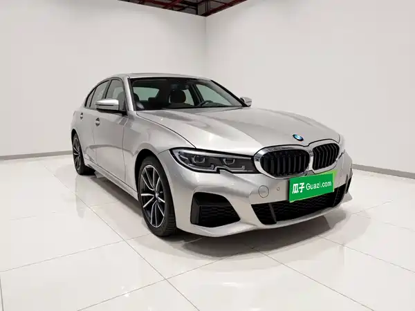BMW 3 Series 2020