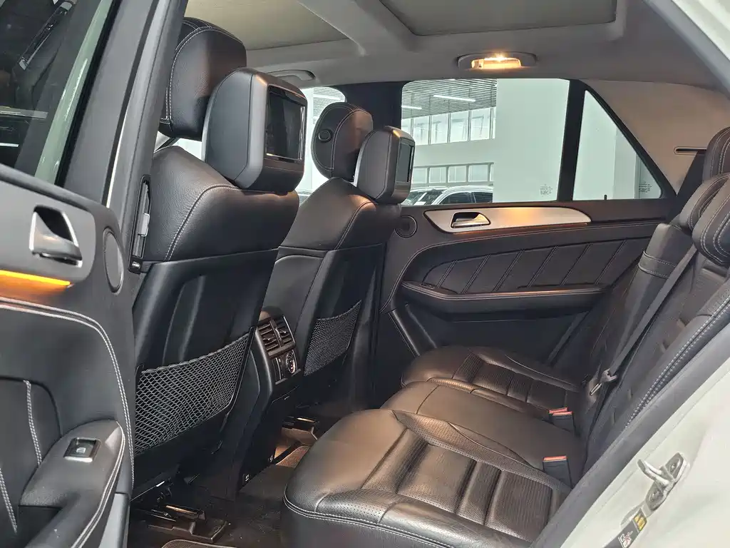 Mercedes-Benz M-Class AMG 2013 — фото 13