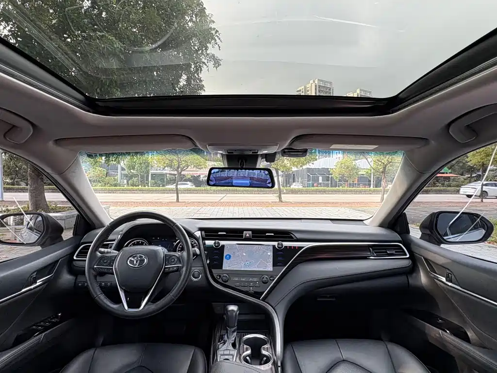 Toyota Camry 2020