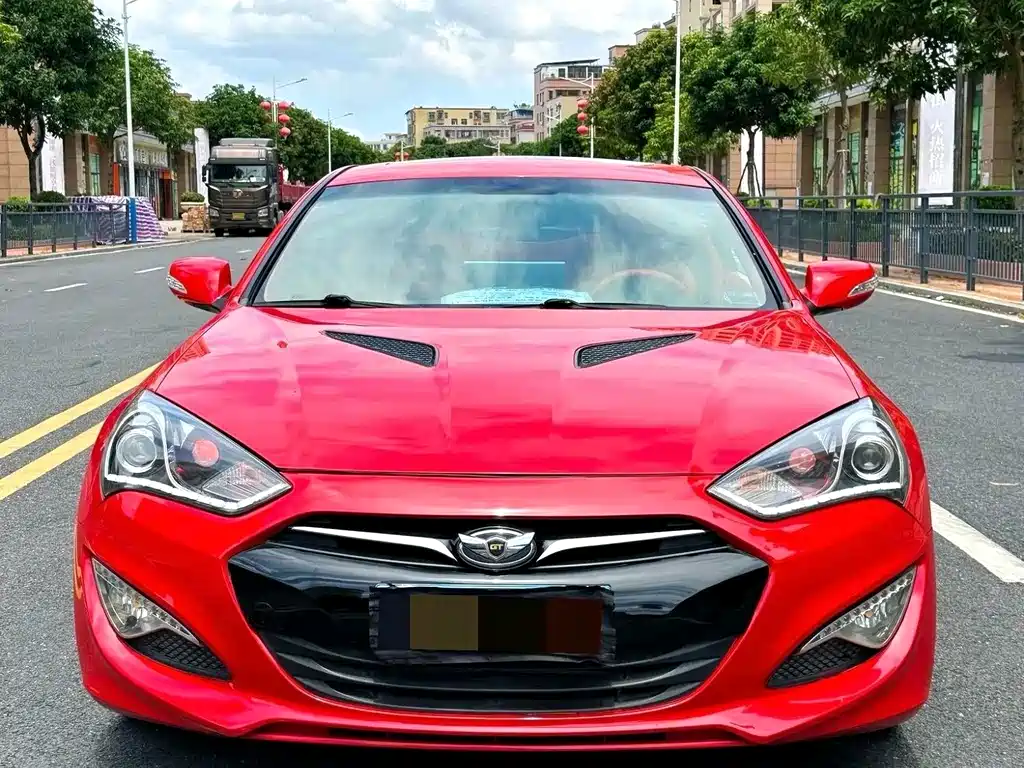 Hyundai Genesis Coupe 2014 — фото 2