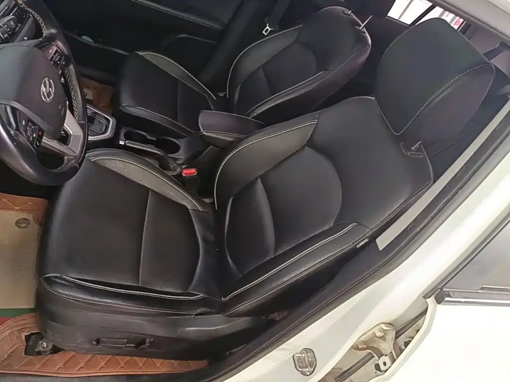 Hyundai ix25 2018 — фото 15