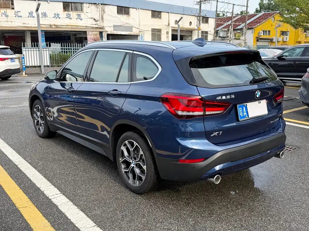 BMW X1 2021