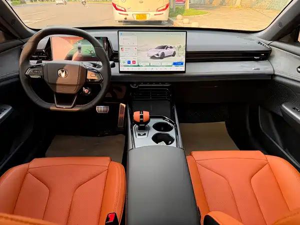 Changan UNI-V 2025