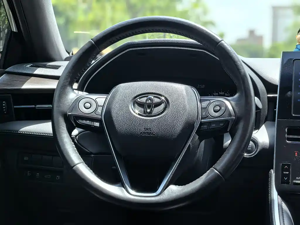 Toyota Avalon 2024 — фото 11