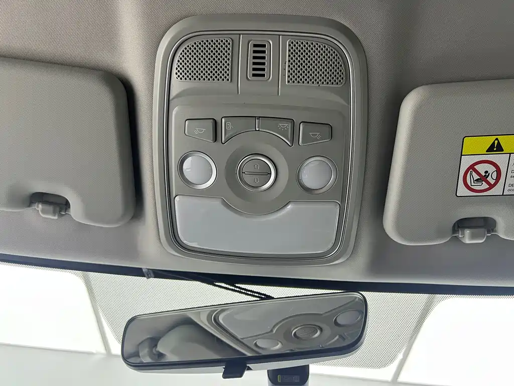 Haval M6 2023 — фото 17