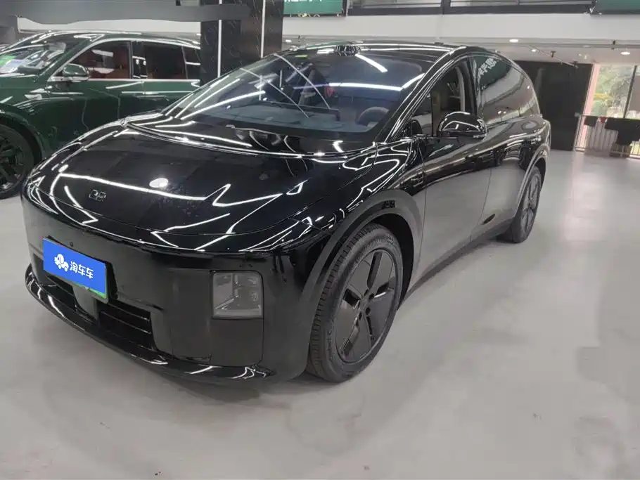 Li Auto i8 2026
