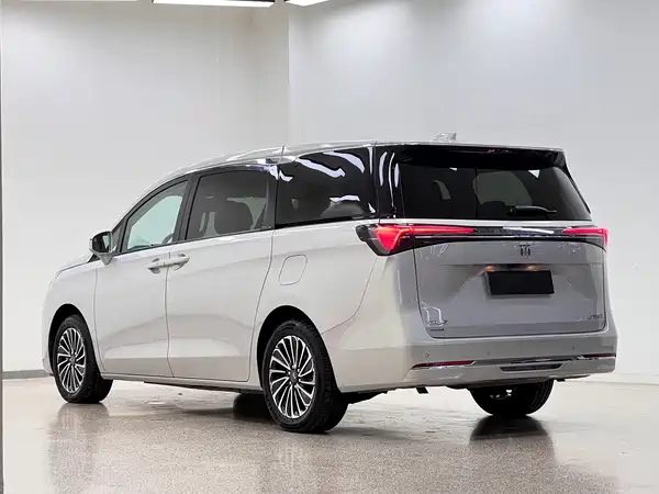 Buick GL8 New Energy 2025