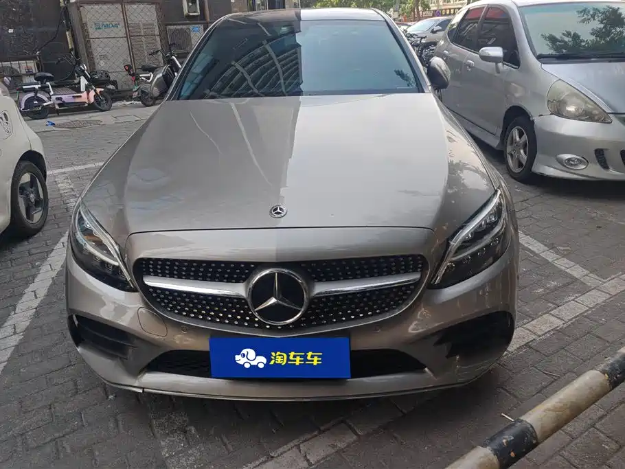 Mercedes-Benz C-Class 2019
