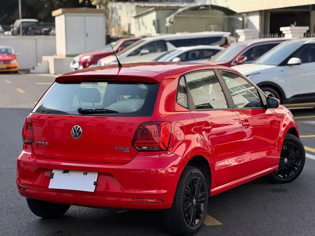 Volkswagen Polo 2018 — фото 18