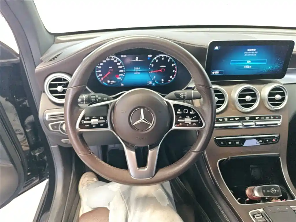 Mercedes-Benz GLC 2022 — фото 11