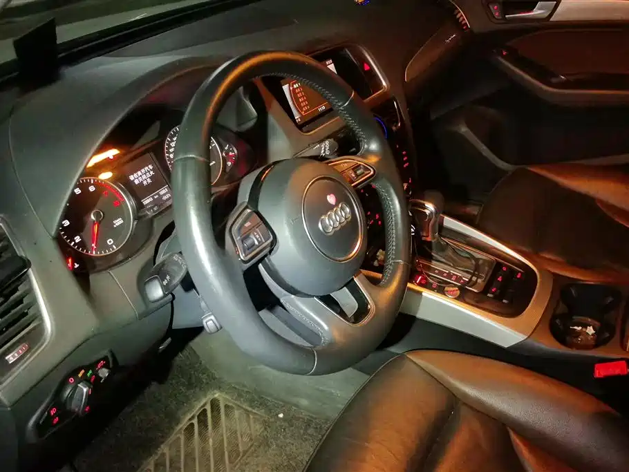 Audi Q5 2017 — фото 15