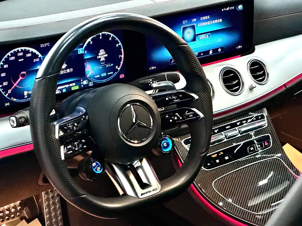 Mercedes-Benz E-Class AMG 2023 — фото 14