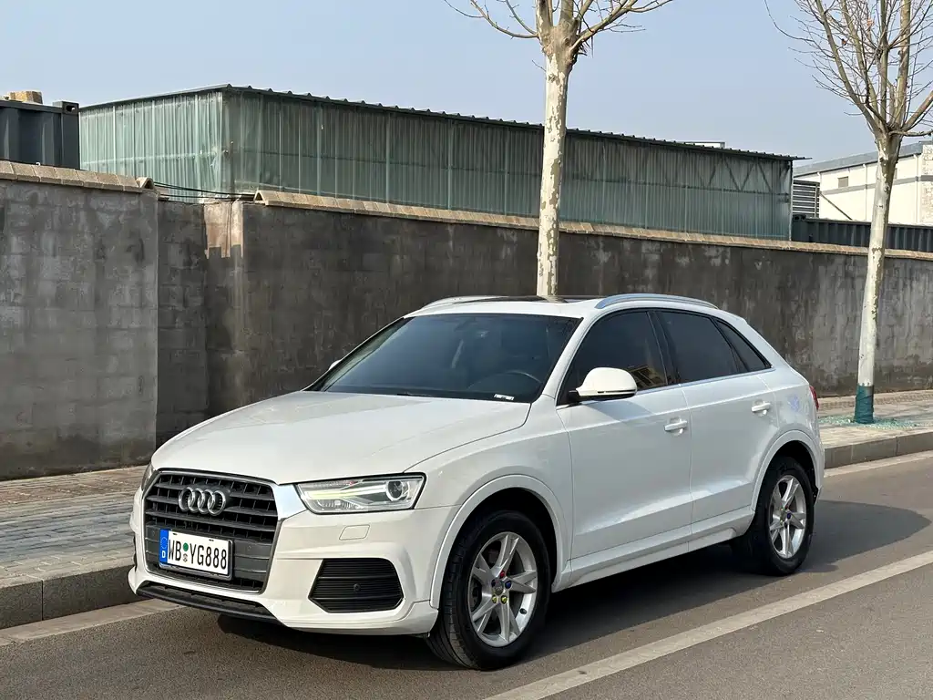 Audi Q3 2016 — фото 1