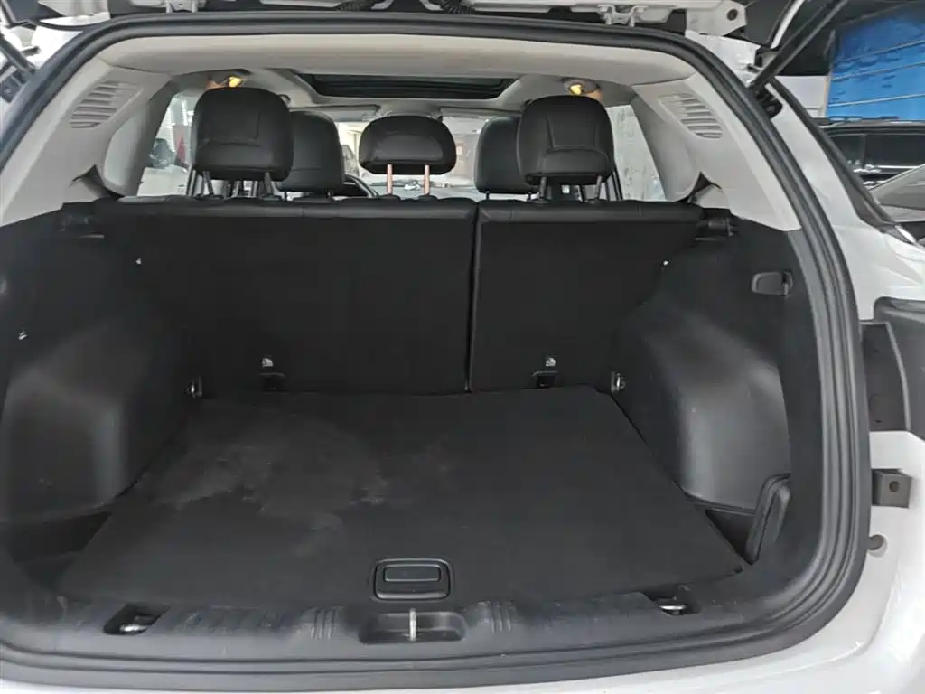 Jeep Compass 2019 — фото 19