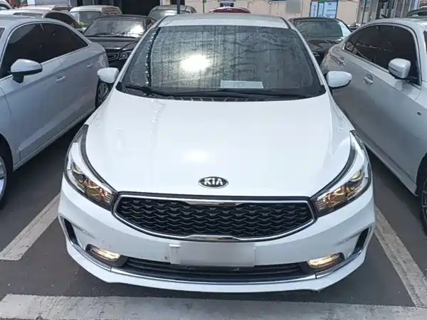 Kia K3 2016