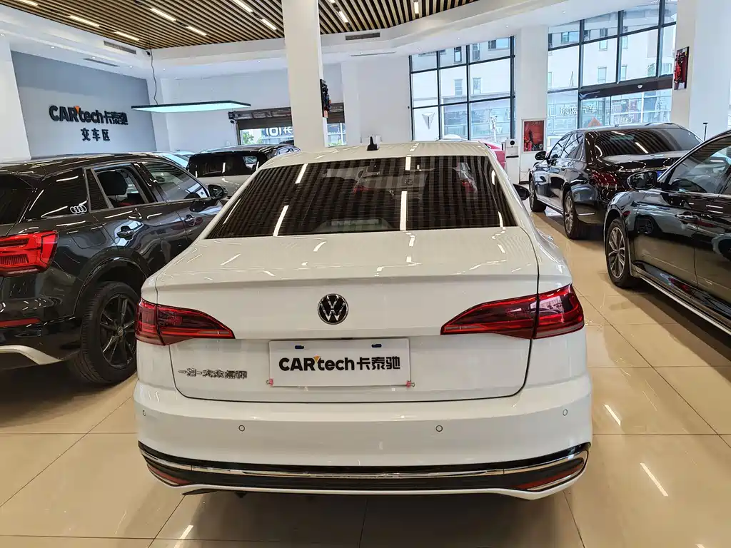 Volkswagen Bora 2022