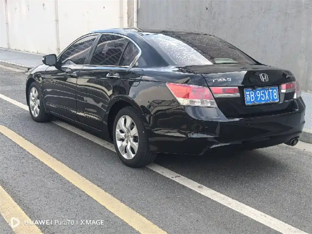 Honda Accord 2011