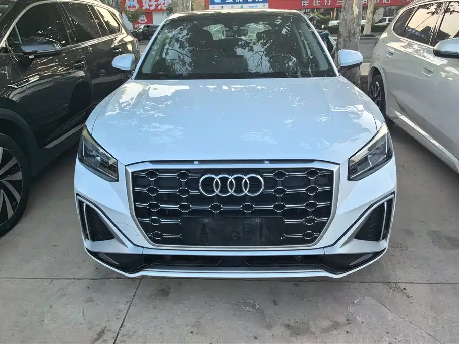 Audi Q2L 2022