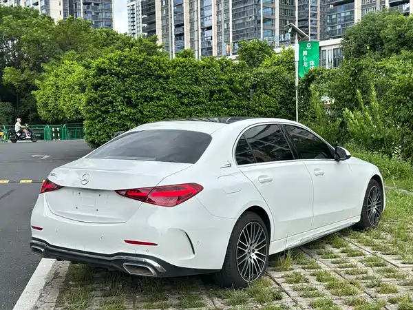 Mercedes-Benz C-Class 2023