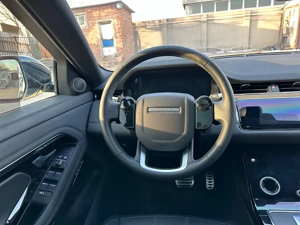 Land Rover Evoque 2020 — фото 21