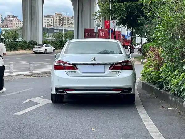Honda Accord 2016