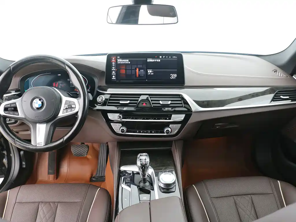 BMW 5 Series 2022 — фото 4