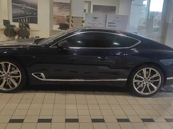 Bentley Continental 2022