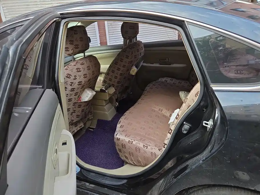 Nissan Sylphy 2017 — фото 11