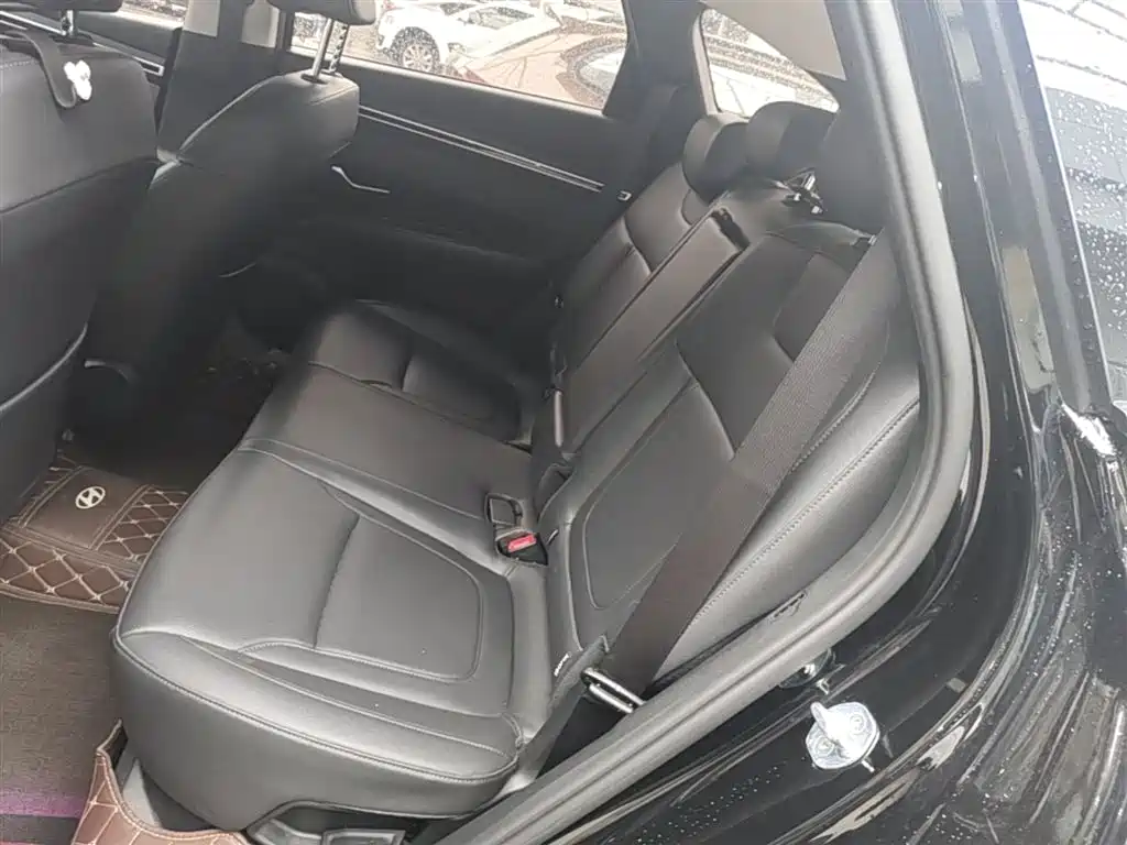Hyundai Tucson 2023 — фото 16