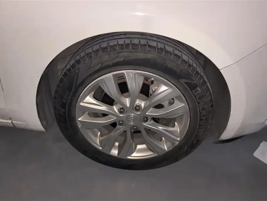 Buick Excelle 2018