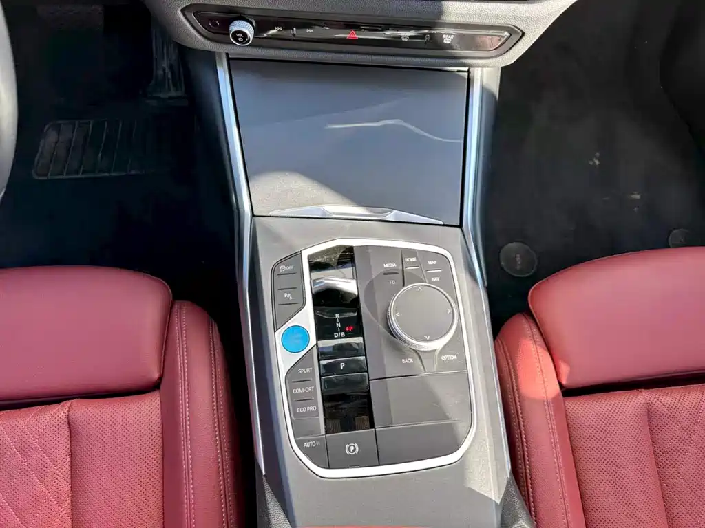 BMW i3 2025 — фото 13