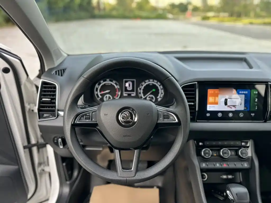 Skoda Karoq 2020 — фото 3