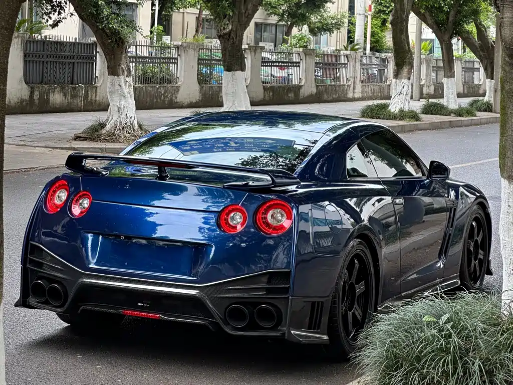 Nissan GT-R 2013 — фото 3