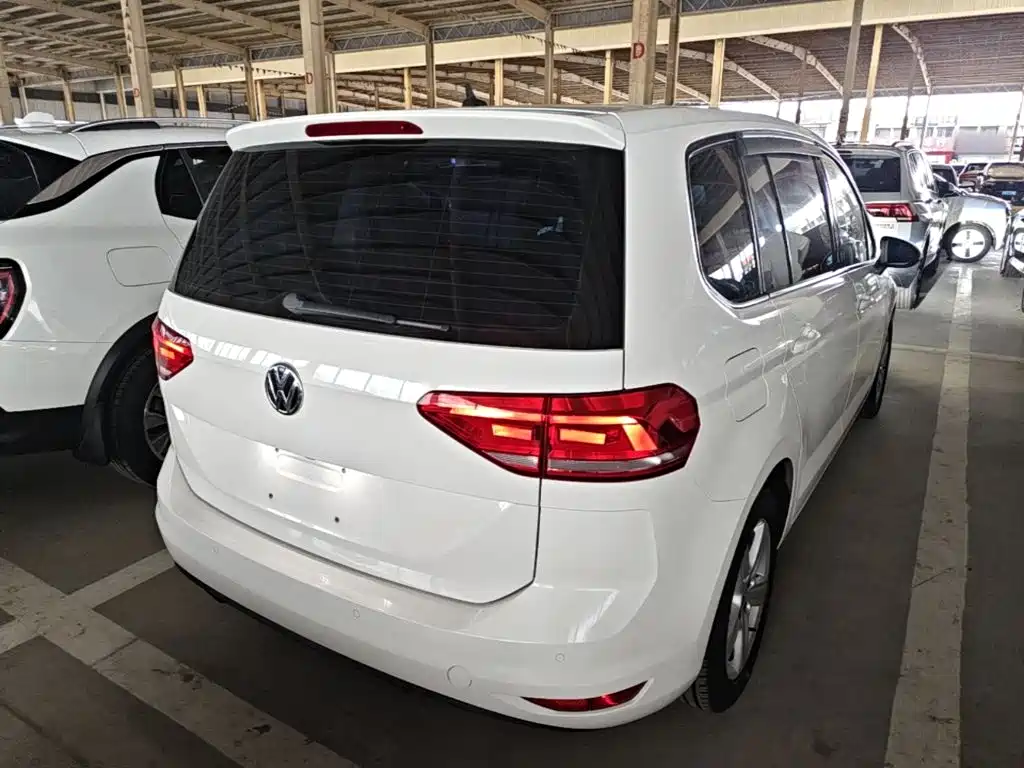 Volkswagen Touran 2019