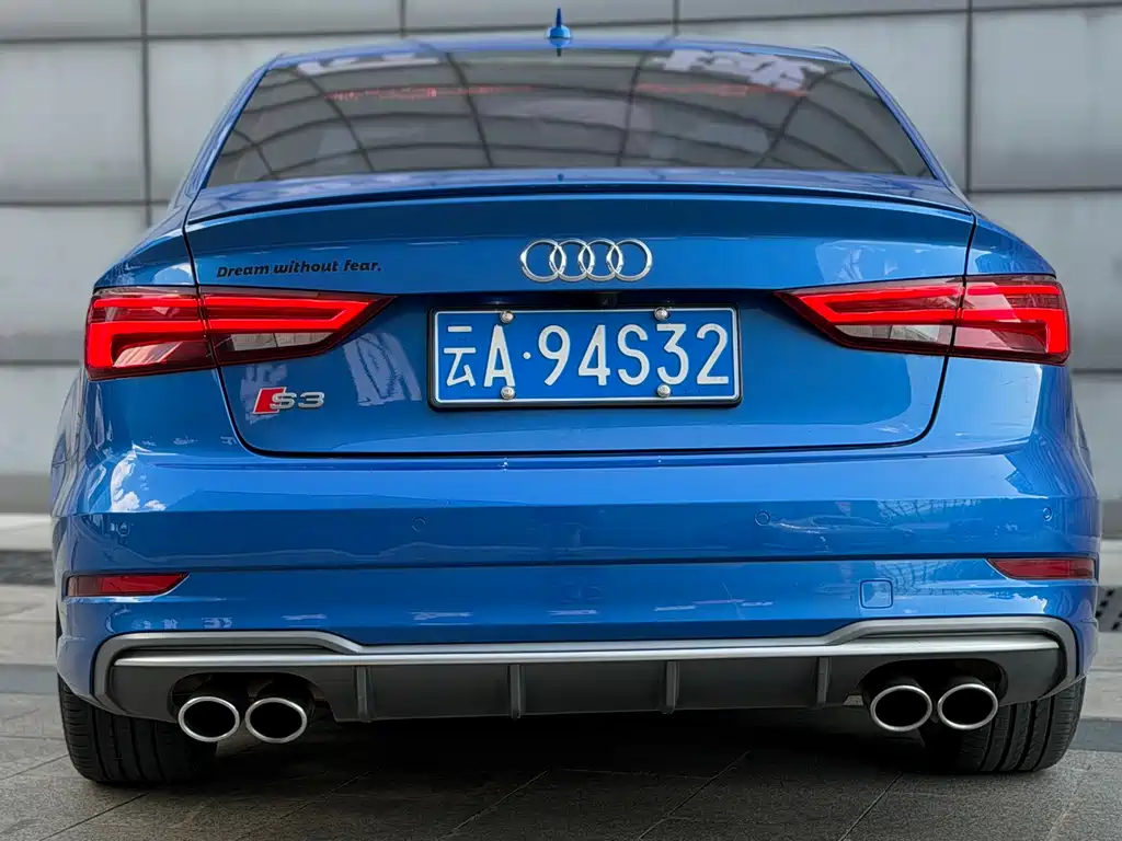 Audi S3 2018 — фото 21