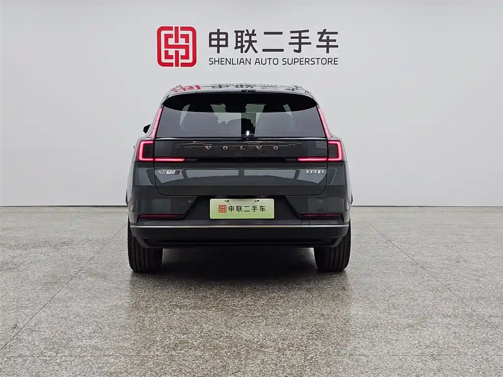 Volvo XC70 PHEV 2026 — фото 12