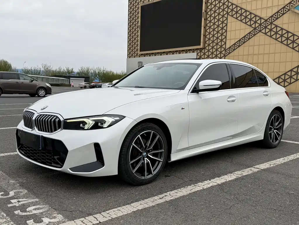 BMW 3 Series 2023