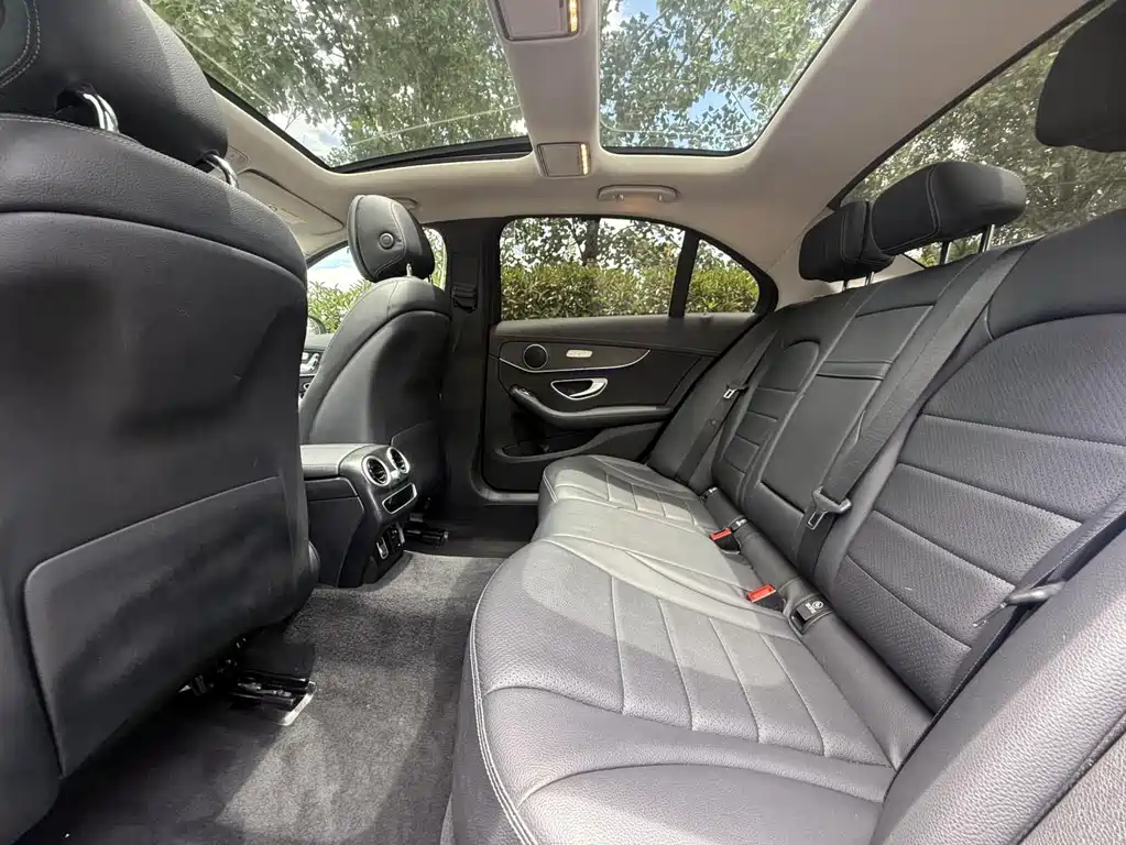 Mercedes-Benz C-Class 2021 — фото 4