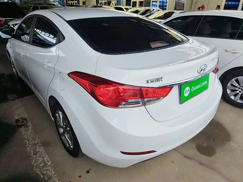 Hyundai Elantra Langdong 2016 — фото 5