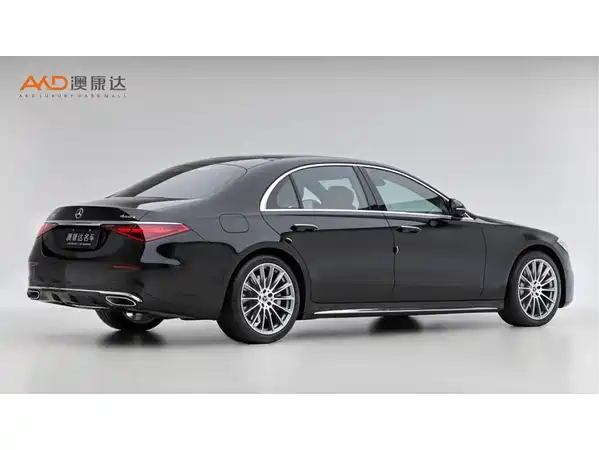 Mercedes-Benz S-Class 2024