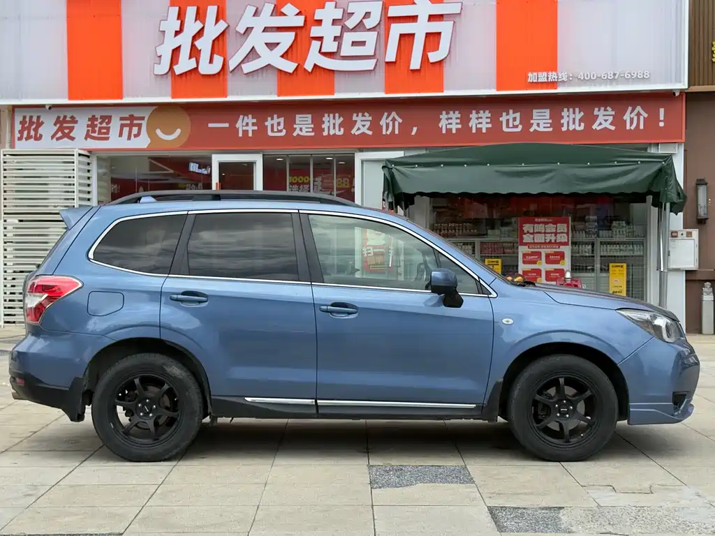 Subaru Forester 2014 — фото 8