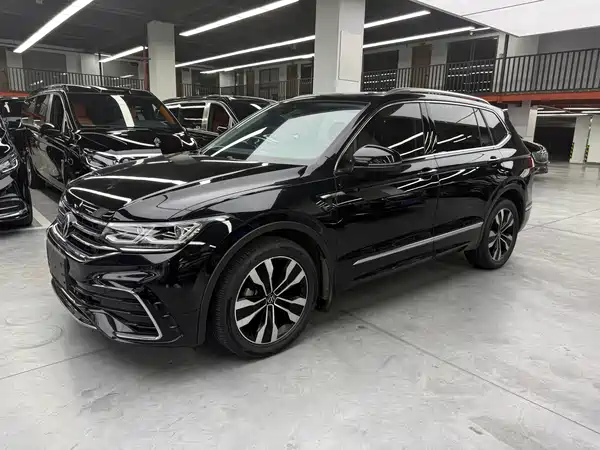 Volkswagen Tiguan L 2022