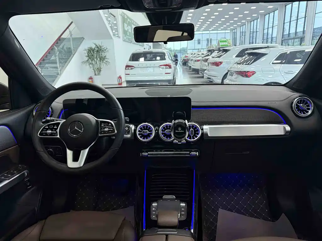 Mercedes-Benz GLB 2020 — фото 11